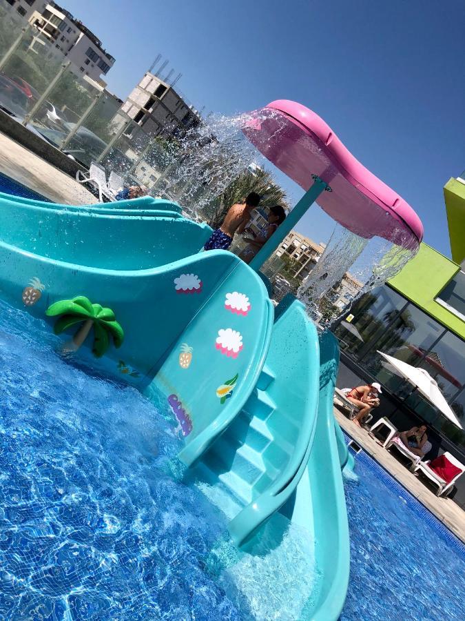 North Spa&Pools Alezzibeach นาโวดาริ ภายนอก รูปภาพ