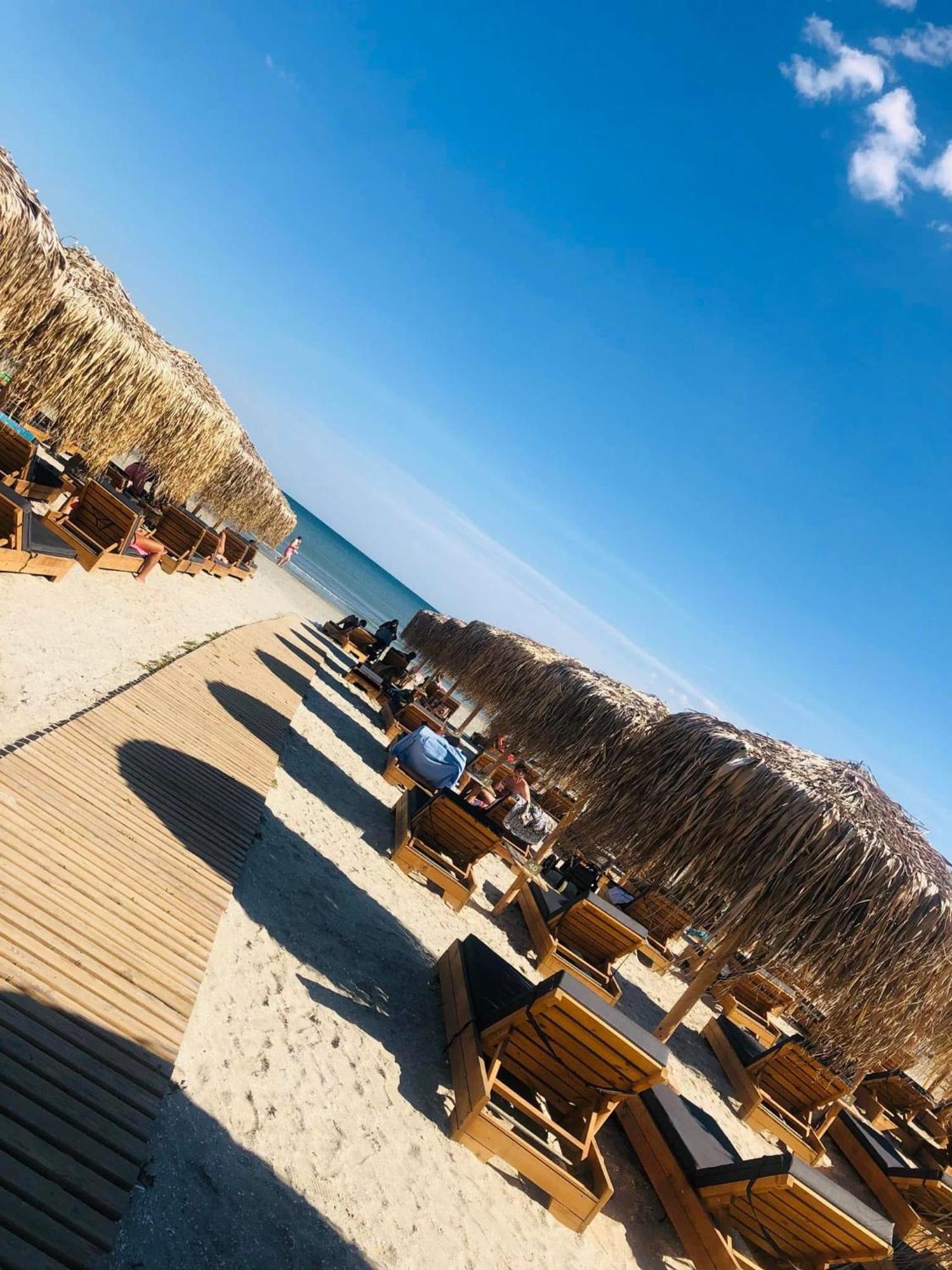 North Spa&Pools Alezzibeach นาโวดาริ ภายนอก รูปภาพ